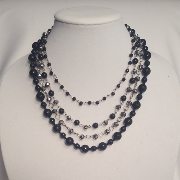 Jewelry - Ladies Necklace